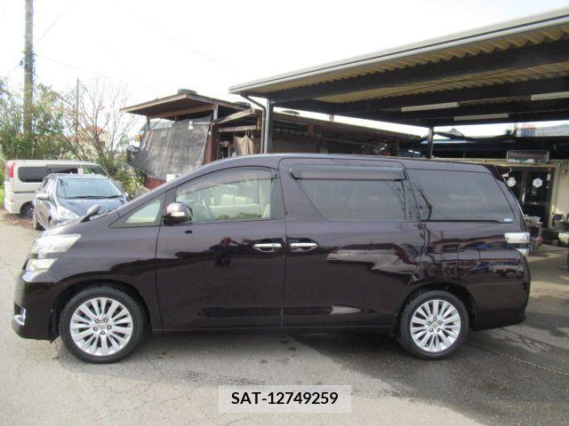 Toyota VELLFIRE 2013-01 371851-13