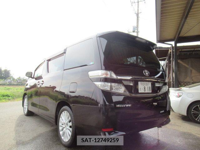 Toyota VELLFIRE 2013-01 371851-12