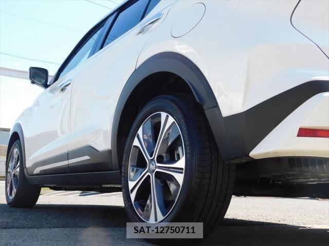 Nissan KICKS 2021-05 297872-17