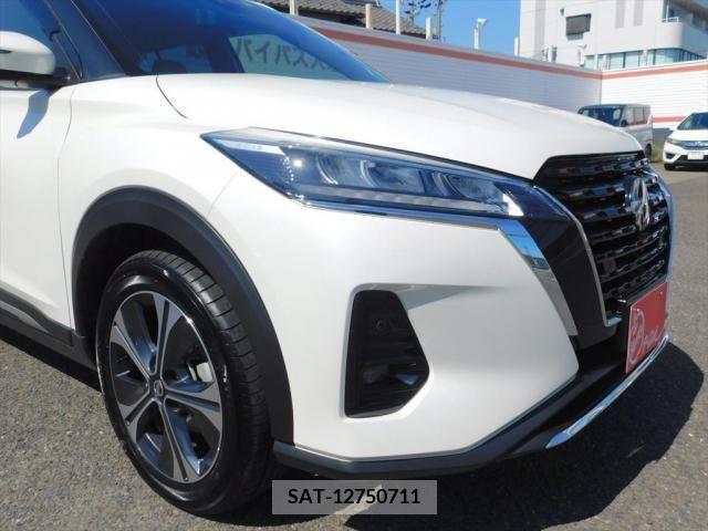 Nissan KICKS 2021-05 297872-9