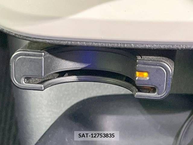 Toyota PRIUS 2016-10 322266-6