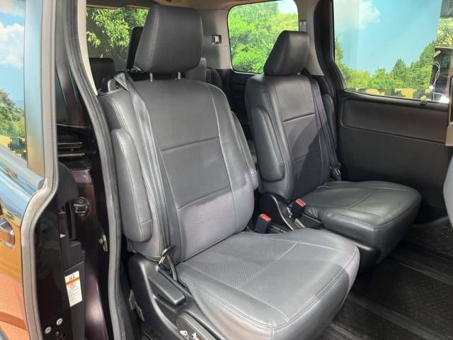 Toyota NOAH 2014-03 25287-9