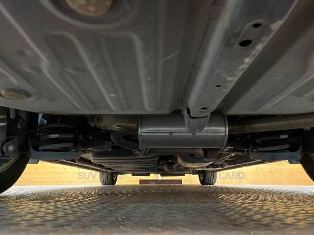 Toyota NOAH 2014-03 25287-19