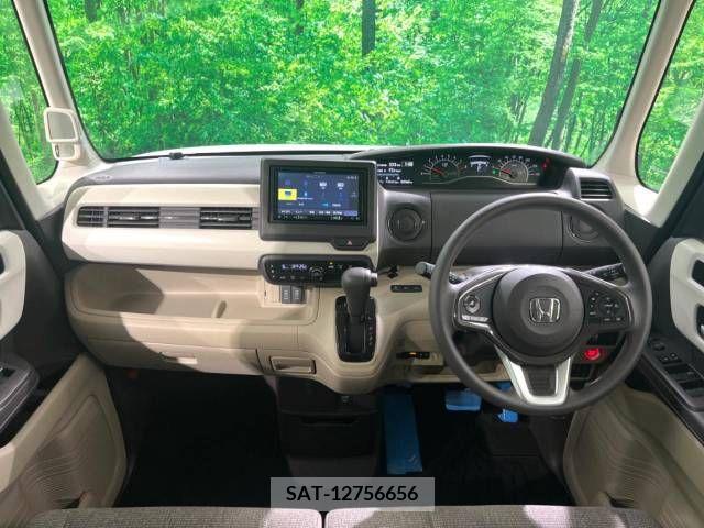 Honda N BOX 2019-07 364485-1