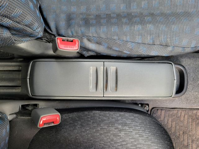 Toyota SIENTA 2013-12 19106-20