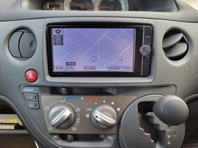Toyota SIENTA 2013-12 19106-26