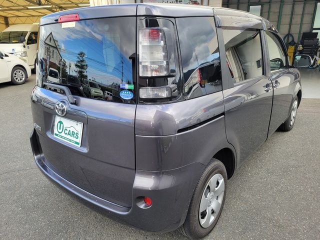 Toyota SIENTA 2013-12 19106-11
