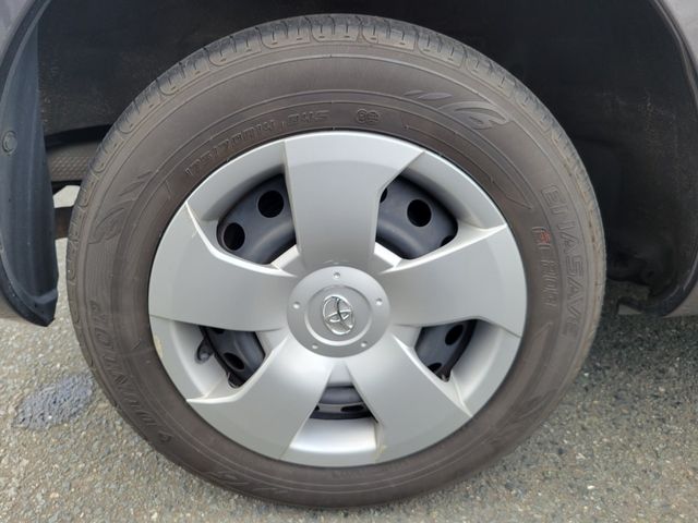 Toyota SIENTA 2013-12 19106-28