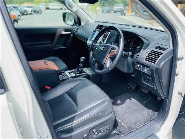Toyota PRADO 2019-02 5903-8