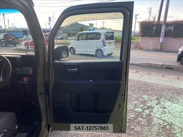 Honda N-VAN 2020-11 307954-13