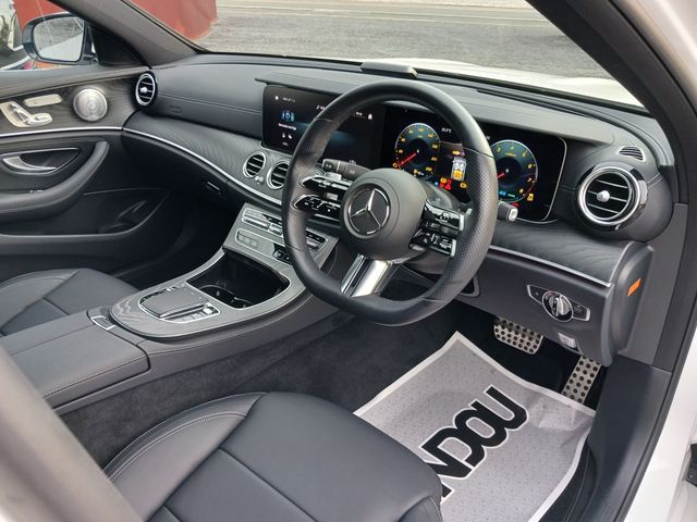 Mercedes Benz E-CLASS 2020-11 5153-10