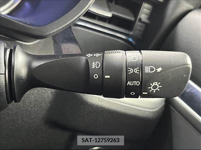Daihatsu MOVE CUSTOM 2015-12 223425-7