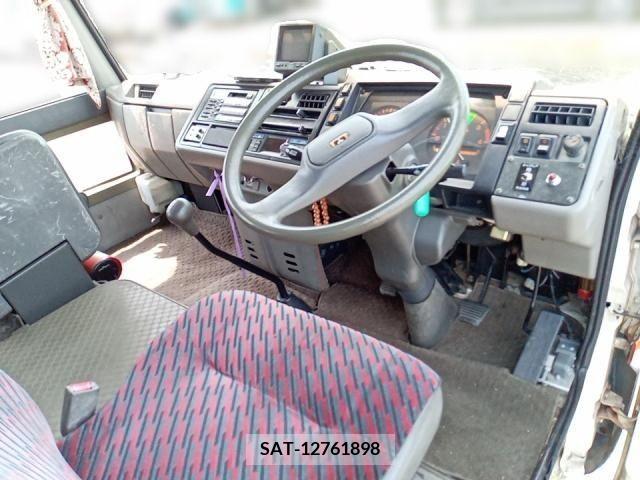 Mitsubishi ROSA 1993-07 300953-11