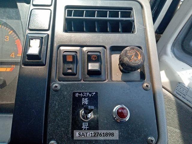 Mitsubishi ROSA 1993-07 300953-8