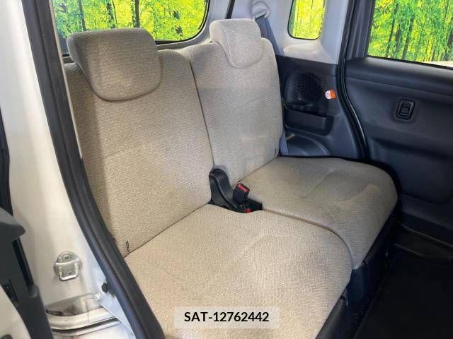 Daihatsu MOVE 2017-04 255879-9