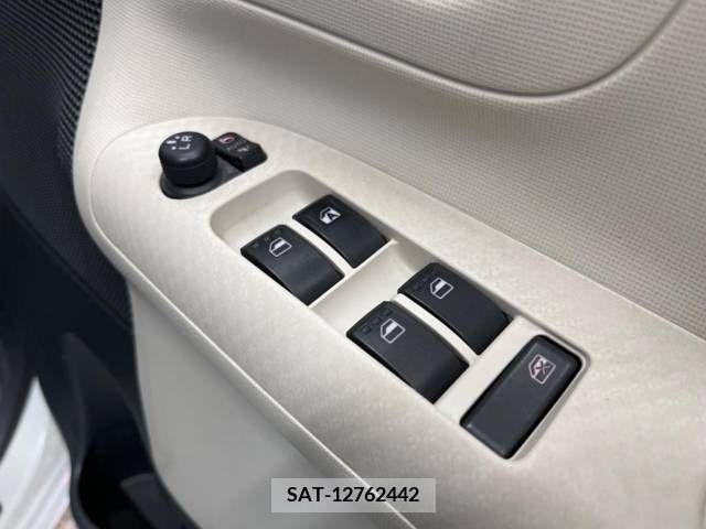 Daihatsu MOVE 2017-04 255879-6
