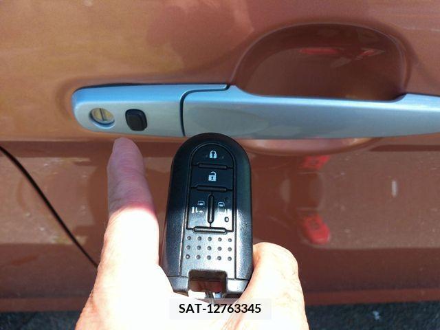 Toyota ROOMY 2019-03 382280-20