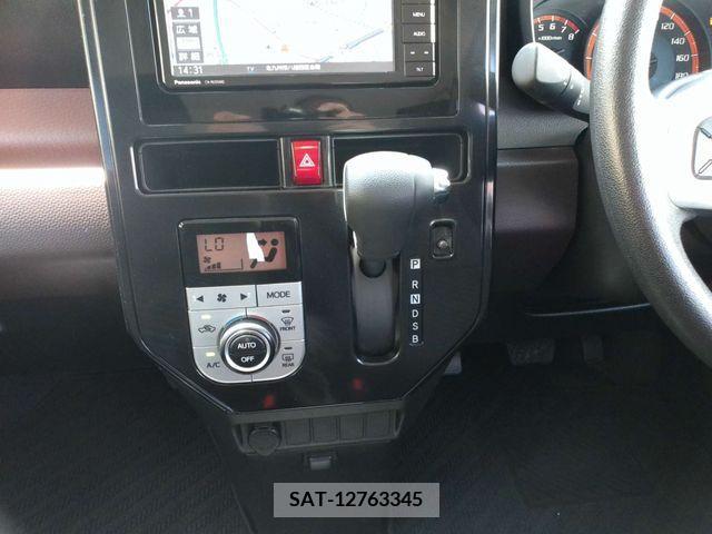 Toyota ROOMY 2019-03 382280-7