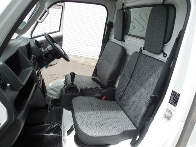 Mitsubishi MINICAB TRUCK 2015-03 29044-15