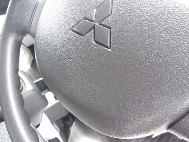 Mitsubishi MINICAB TRUCK 2015-03 29044-24