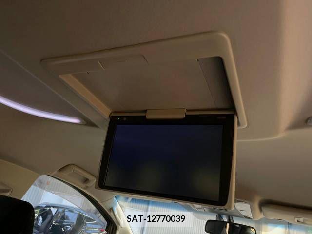 Toyota VELLFIRE 2017-06 377951-3