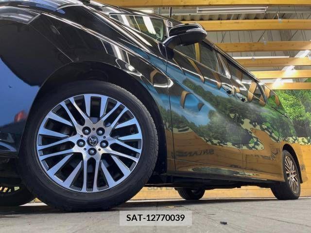 Toyota VELLFIRE 2017-06 377951-12