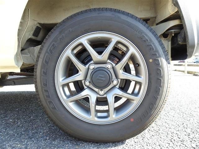 Suzuki JIMNY 2023-05 184483-11