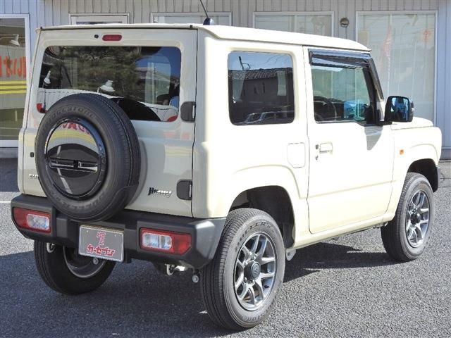 Suzuki JIMNY 2023-05 184483-4