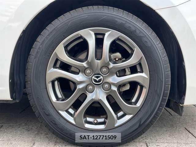 Mazda DEMIO 2017-04 359407-14