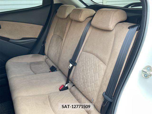 Mazda DEMIO 2017-04 359407-25
