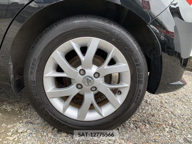 Nissan NOTE 2017-05 215619-16