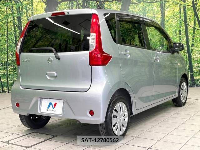 Nissan DAYZ 2018-03 266642-17