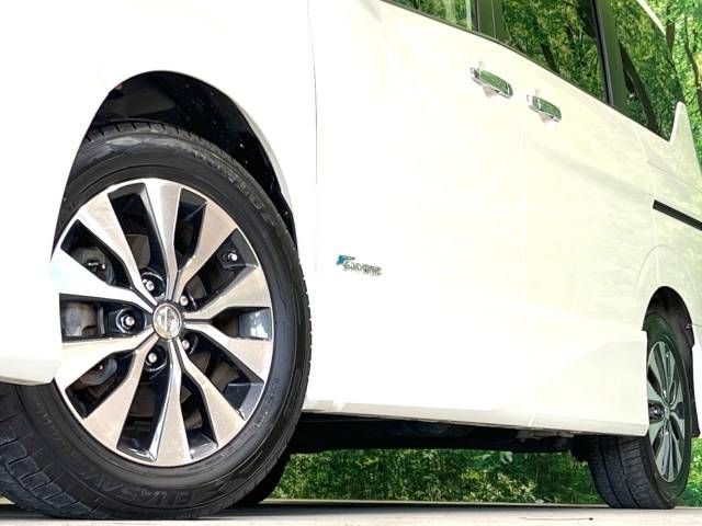 Nissan SERENA 2018-04 196559-14