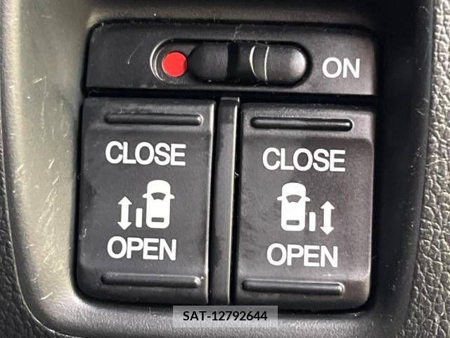 Honda N BOX 2016-02 306653-2