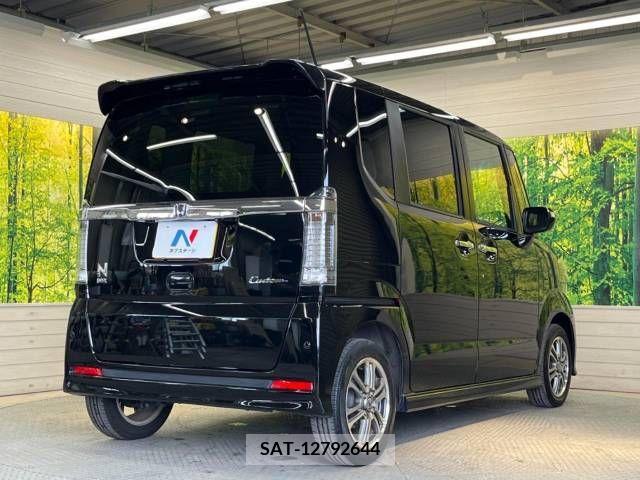 Honda N BOX 2016-02 306653-17