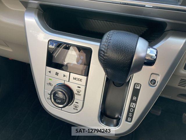 Daihatsu CAST 2016-10 230776-8