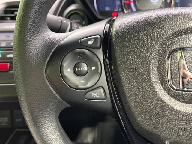 Honda S660 2018-07 182201-8