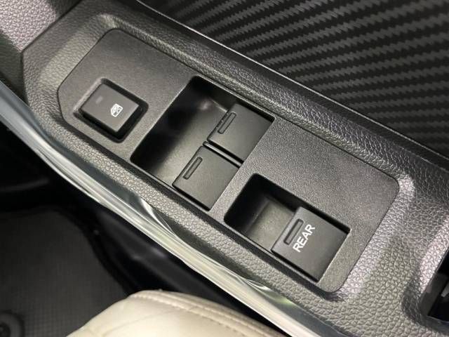 Honda S660 2018-07 182201-9
