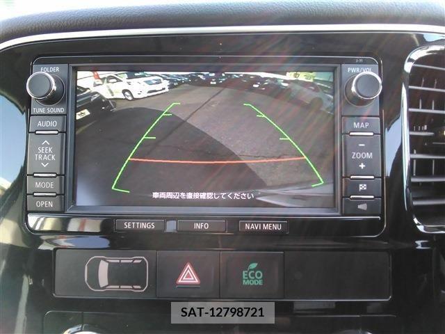 Mitsubishi OUTLANDER PHEV 2014-06 213118-17