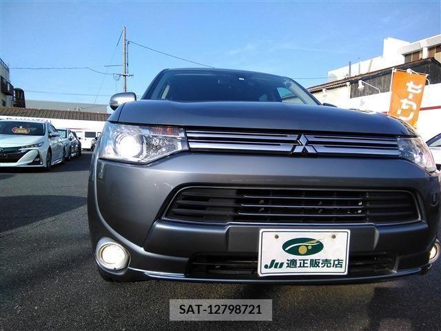 Mitsubishi OUTLANDER PHEV 2014-06 213118-15