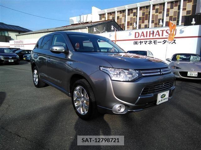 Mitsubishi OUTLANDER PHEV 2014-06 213118-4