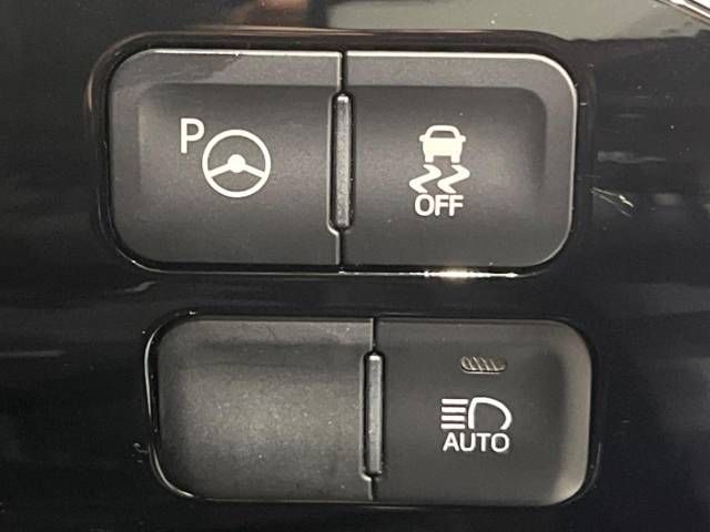 Toyota PRIUS 2017-12 15743-7