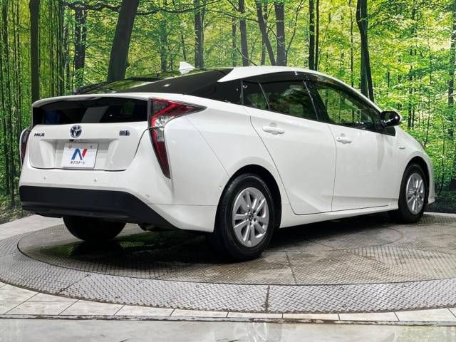Toyota PRIUS 2017-12 15743-17