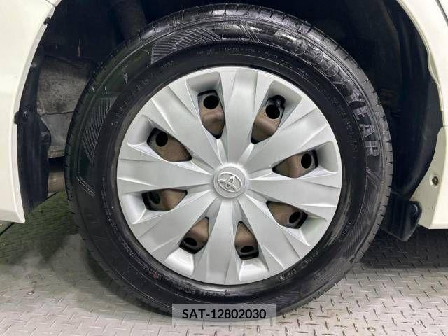 Toyota NOAH 2016-09 349885-14
