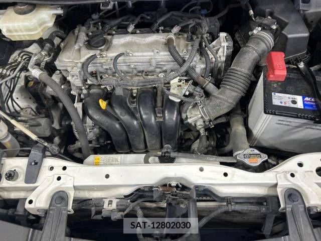 Toyota NOAH 2016-09 349885-19