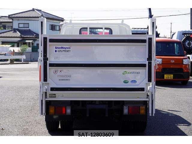 Mazda TITAN 2015-09 287678-3