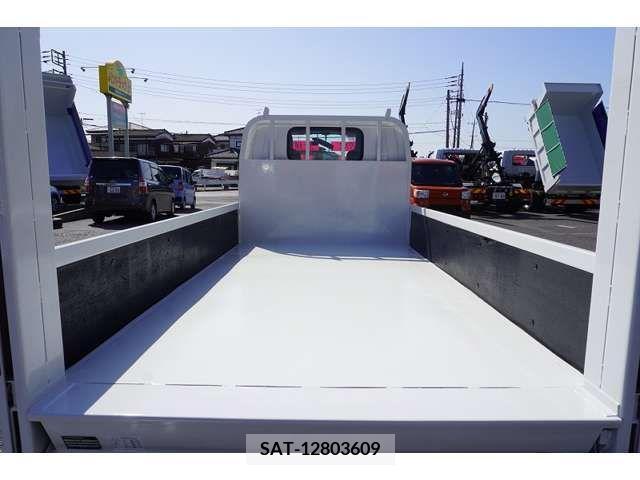 Mazda TITAN 2015-09 287678-18