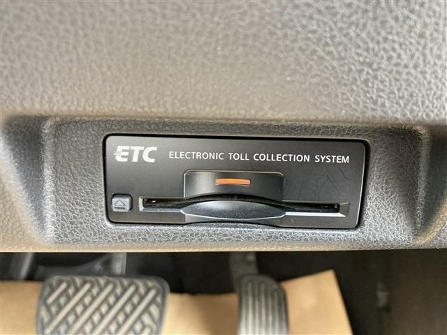Nissan LEAF 2018-04 3635-15