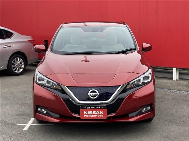 Nissan LEAF 2018-04 3635-27