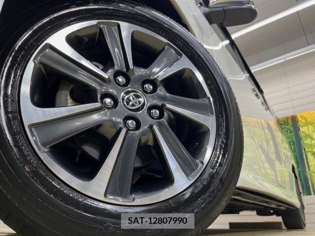 Toyota NOAH 2021-06 377638-14